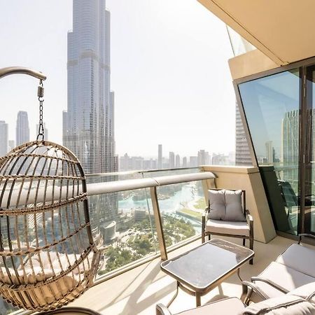 Appartamento Larbi Breathtaking Burj And Fountain View Luxurious 2 Bed Dubai Esterno foto