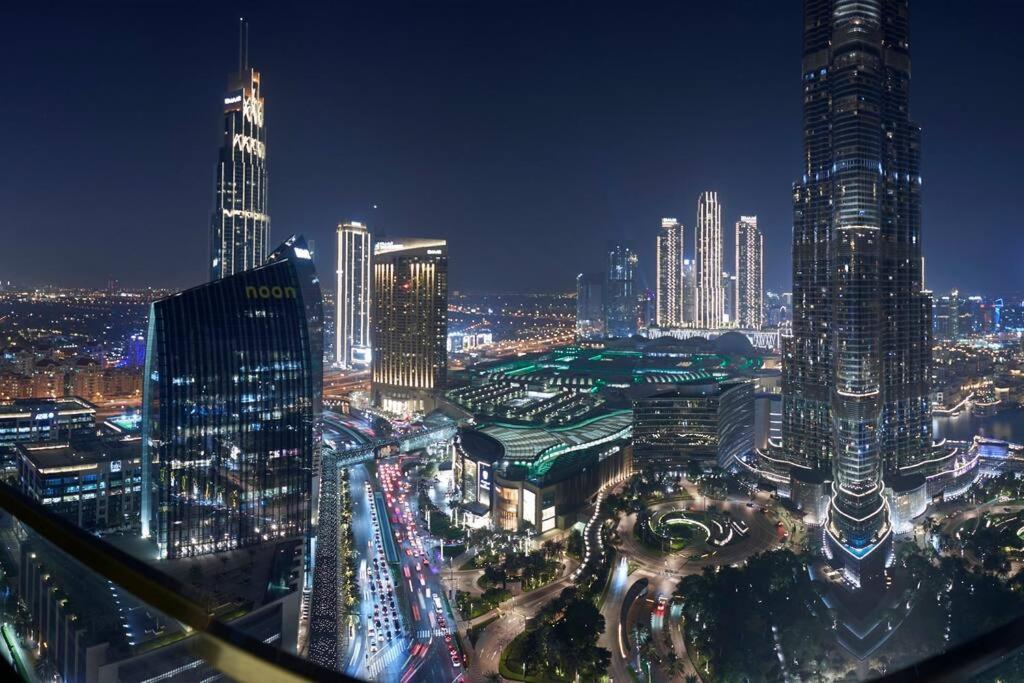 Appartamento Larbi Breathtaking Burj And Fountain View Luxurious 2 Bed Dubai Esterno foto